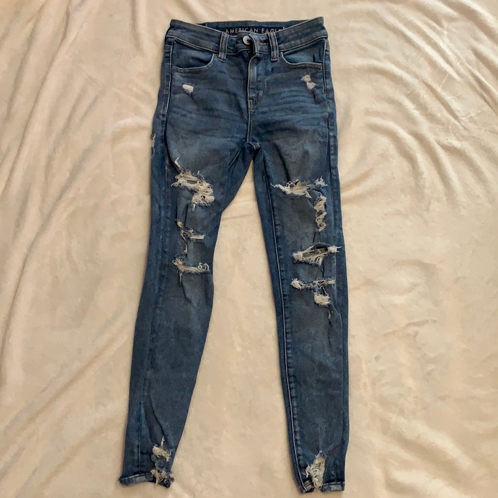 American eagle, size 2, next level stretch jeans